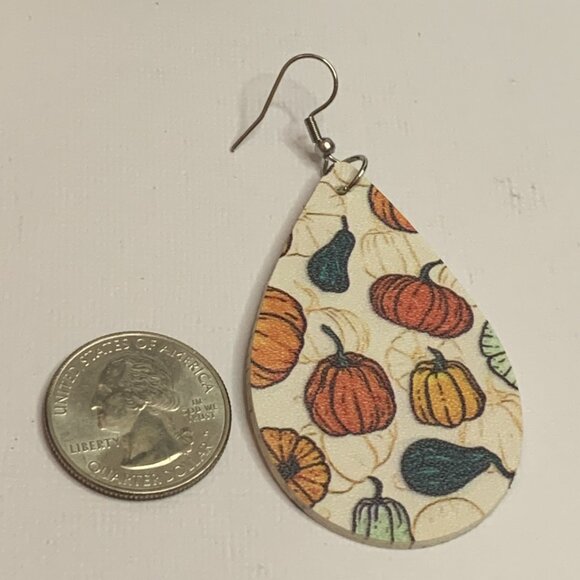 Pumpkin Earring, Thanksgiving Earring, Halloween Earring, Fall Earring, Gourd - Picture 6 of 9